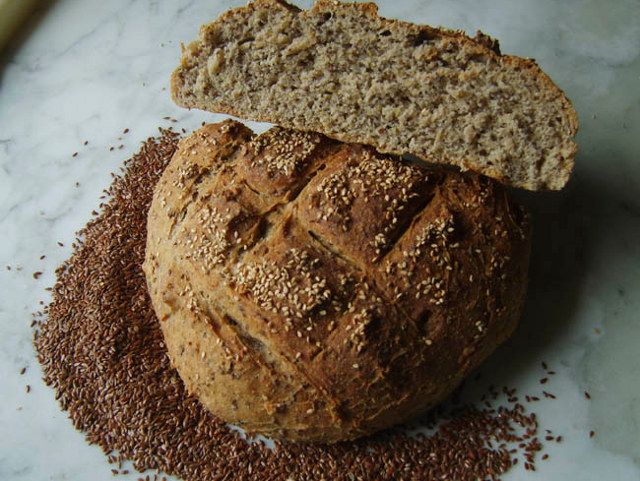 Pane ai semi di lino - Veganblog - ricette e prodotti dal mondo vegan