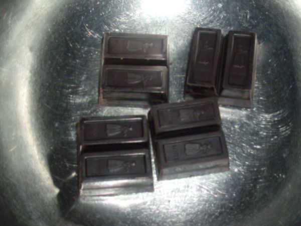 backingchocolatesquares1.jpg